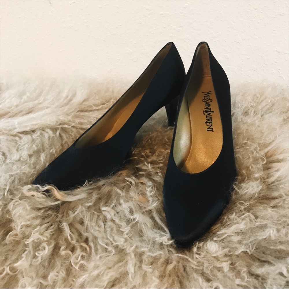 NIB Vintage 80s YSL “Roberta” Heels